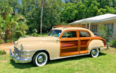 1947 Chrysler Town and country woody sedan
